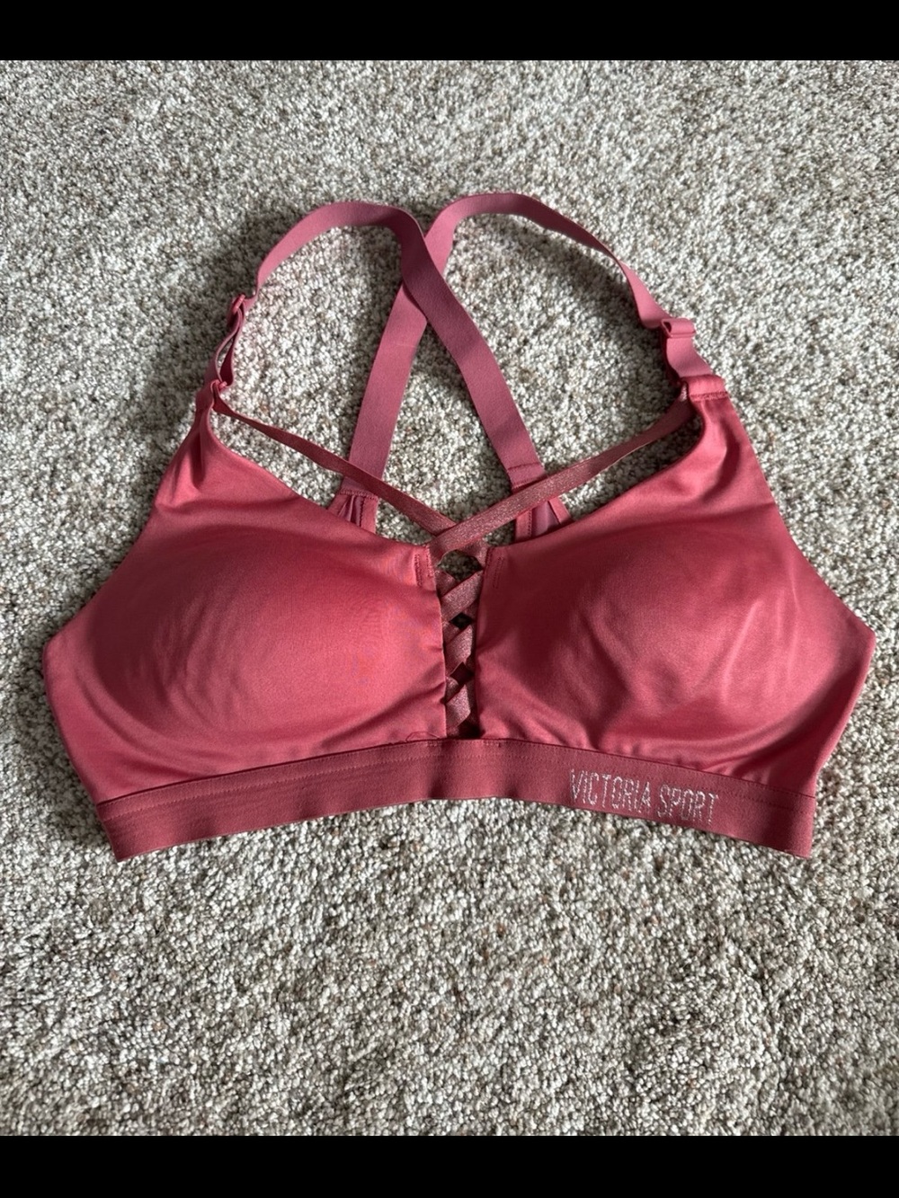 Victoria sport sports bra
